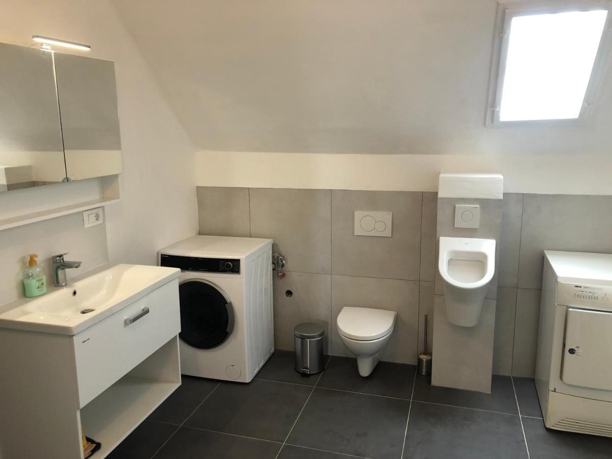 Huge Bbq Garden 2, Spacious Flat, Ac, Free Parking 2 류블랴나 외부 사진