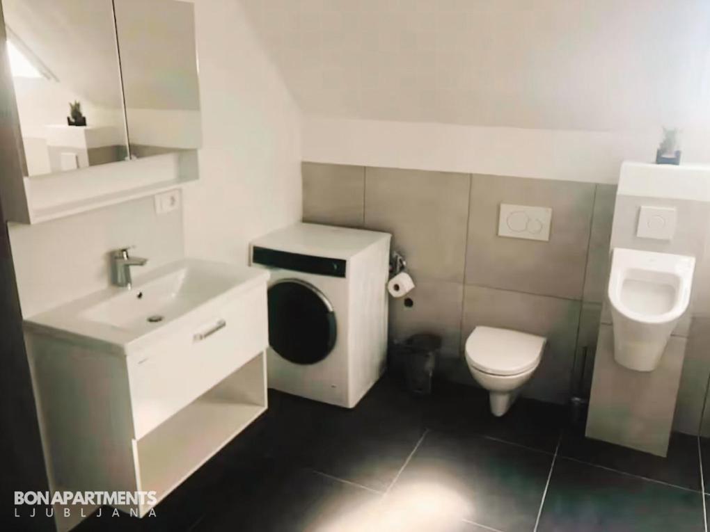 Huge Bbq Garden 2, Spacious Flat, Ac, Free Parking 2 류블랴나 외부 사진